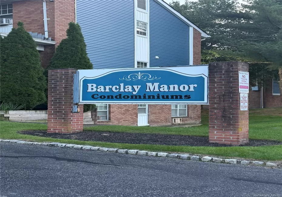 1502 Barclay Manor, Newburgh (town), NY, 1 Bedroom Bedrooms, 3 Rooms Rooms,1 BathroomBathrooms,Residential Lease,For Rent,Barclay,0,1048024 1502 Barclay Manor, Newburgh (town), NY, 1 Bedroom Bedrooms, 3 Rooms Rooms,1 BathroomBathrooms,Residential Lease,For Rent,Barclay,0,1048024