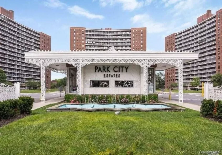 61-15 98th Street, New York, NY, 3 Bedrooms Bedrooms, 6 Rooms Rooms,2 BathroomsBathrooms,Residential Lease,For Rent,98th,0,1048384 61-15 98th Street, New York, NY, 3 Bedrooms Bedrooms, 6 Rooms Rooms,2 BathroomsBathrooms,Residential Lease,For Rent,98th,0,1048384