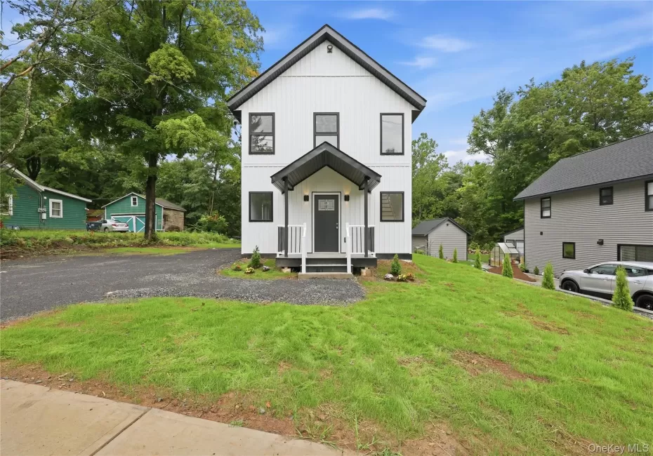 183 Center Street, Wawarsing, NY, 3 Bedrooms Bedrooms, 6 Rooms Rooms,2 BathroomsBathrooms,Residential,For Rent,Center,0,1046451 183 Center Street, Wawarsing, NY, 3 Bedrooms Bedrooms, 6 Rooms Rooms,2 BathroomsBathrooms,Residential,For Rent,Center,0,1046451