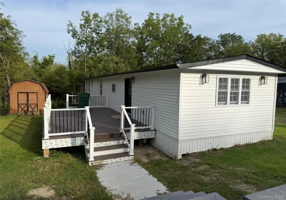 2 Walnut Park Lot 1 Lane, Marlboro, NY, 3 Bedrooms Bedrooms, 5 Rooms Rooms,1 BathroomBathrooms,Residential,For Rent,Walnut Park Lot 1,0,1048324 2 Walnut Park Lot 1 Lane, Marlboro, NY, 3 Bedrooms Bedrooms, 5 Rooms Rooms,1 BathroomBathrooms,Residential,For Rent,Walnut Park Lot 1,0,1048324