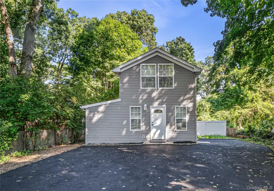 155 Moriches Avenue, Brookhaven, NY, 3 Bedrooms Bedrooms, 5 Rooms Rooms,2 BathroomsBathrooms,Residential,For Rent,Moriches,0,1047912 155 Moriches Avenue, Brookhaven, NY, 3 Bedrooms Bedrooms, 5 Rooms Rooms,2 BathroomsBathrooms,Residential,For Rent,Moriches,0,1047912