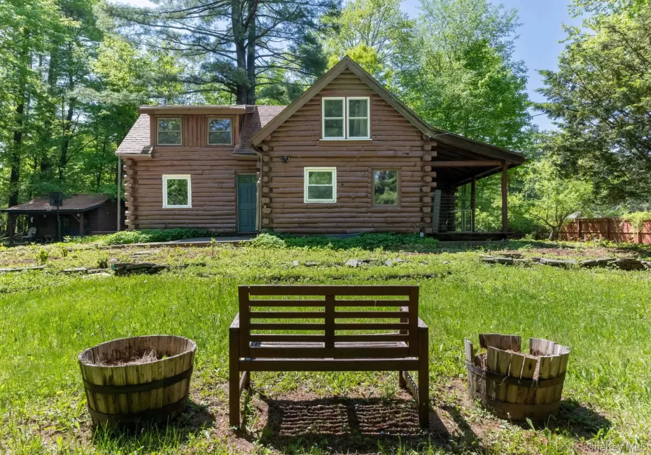 4192 State Route 28, Olive, NY, 3 Bedrooms Bedrooms, 5 Rooms Rooms,1 BathroomBathrooms,Residential,For Rent,State Route 28,0,1048197 4192 State Route 28, Olive, NY, 3 Bedrooms Bedrooms, 5 Rooms Rooms,1 BathroomBathrooms,Residential,For Rent,State Route 28,0,1048197