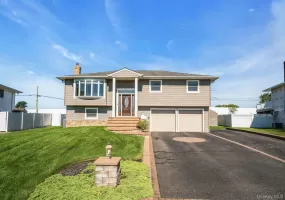 25 Heather Crescent, Smithtown, NY, 4 Bedrooms Bedrooms, 8 Rooms Rooms,2 BathroomsBathrooms,Residential,For Rent,Heather,0,1048174 25 Heather Crescent, Smithtown, NY, 4 Bedrooms Bedrooms, 8 Rooms Rooms,2 BathroomsBathrooms,Residential,For Rent,Heather,0,1048174