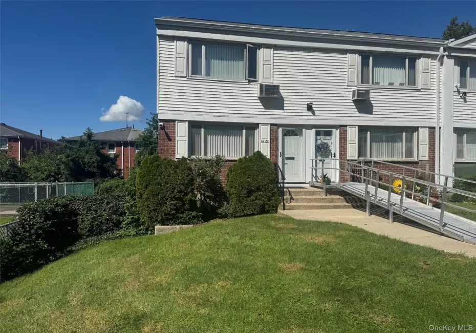 14-82 212 Street, New York, NY, 2 Bedrooms Bedrooms, 5 Rooms Rooms,1 BathroomBathrooms,Residential,For Rent,212,0,1048325 14-82 212 Street, New York, NY, 2 Bedrooms Bedrooms, 5 Rooms Rooms,1 BathroomBathrooms,Residential,For Rent,212,0,1048325