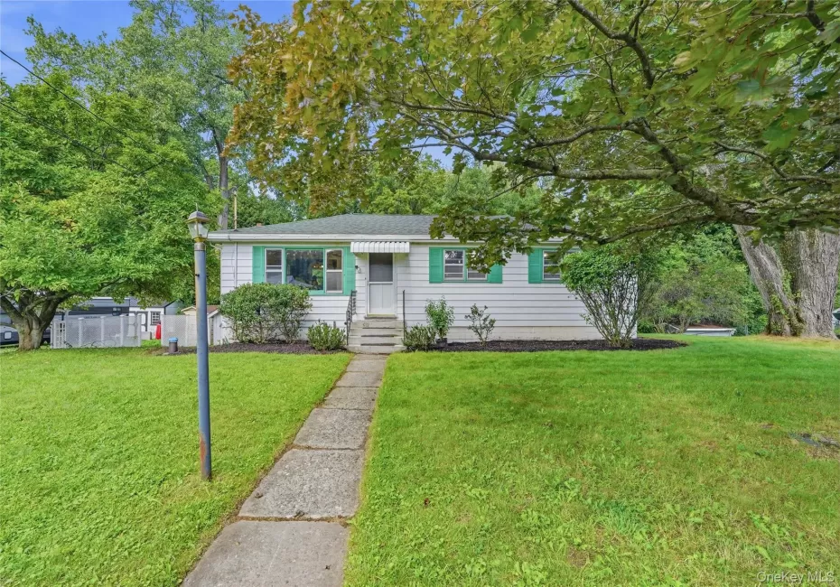 529 Lakeview Terrace, Kingston, NY, 3 Bedrooms Bedrooms, 10 Rooms Rooms,2 BathroomsBathrooms,Residential,For Rent,Lakeview,0,1047934 529 Lakeview Terrace, Kingston, NY, 3 Bedrooms Bedrooms, 10 Rooms Rooms,2 BathroomsBathrooms,Residential,For Rent,Lakeview,0,1047934