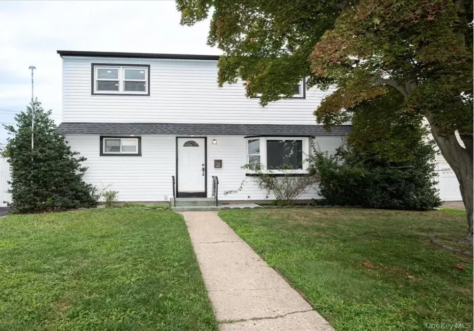 54 Ketcham Avenue, Oyster Bay, NY, 5 Bedrooms Bedrooms, 7 Rooms Rooms,3 BathroomsBathrooms,Residential Lease,For Rent,Ketcham,0,1048320 54 Ketcham Avenue, Oyster Bay, NY, 5 Bedrooms Bedrooms, 7 Rooms Rooms,3 BathroomsBathrooms,Residential Lease,For Rent,Ketcham,0,1048320