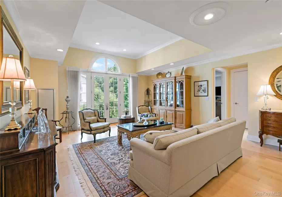 Soaring ceilings and oversized windows create a dramatic, light-filled living space. Soaring ceilings and oversized windows create a dramatic, light-filled living space.