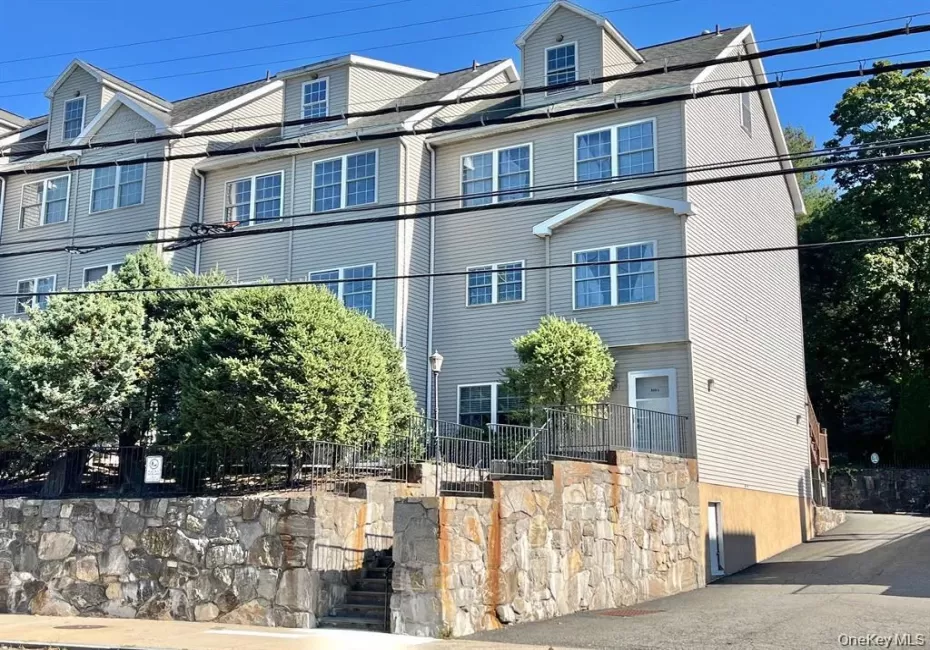 331 Post Road, White Plains, NY, 1 Bedroom Bedrooms, 3 Rooms Rooms,1 BathroomBathrooms,Residential Lease,For Rent,Post,0,1045555 331 Post Road, White Plains, NY, 1 Bedroom Bedrooms, 3 Rooms Rooms,1 BathroomBathrooms,Residential Lease,For Rent,Post,0,1045555