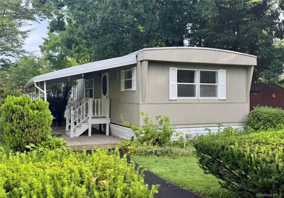 6 Oahu Lane, Plattekill, NY, 2 Bedrooms Bedrooms, 5 Rooms Rooms,1 BathroomBathrooms,Residential,For Rent,Oahu,0,1048152 6 Oahu Lane, Plattekill, NY, 2 Bedrooms Bedrooms, 5 Rooms Rooms,1 BathroomBathrooms,Residential,For Rent,Oahu,0,1048152