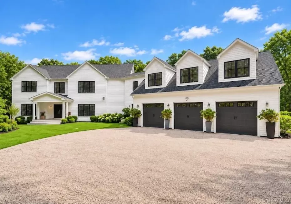 421 Edge of Woods Road, Southampton, NY, 5 Bedrooms Bedrooms, 26 Rooms Rooms,8 BathroomsBathrooms,Residential,For Rent,Edge of Woods,0,1048083 421 Edge of Woods Road, Southampton, NY, 5 Bedrooms Bedrooms, 26 Rooms Rooms,8 BathroomsBathrooms,Residential,For Rent,Edge of Woods,0,1048083