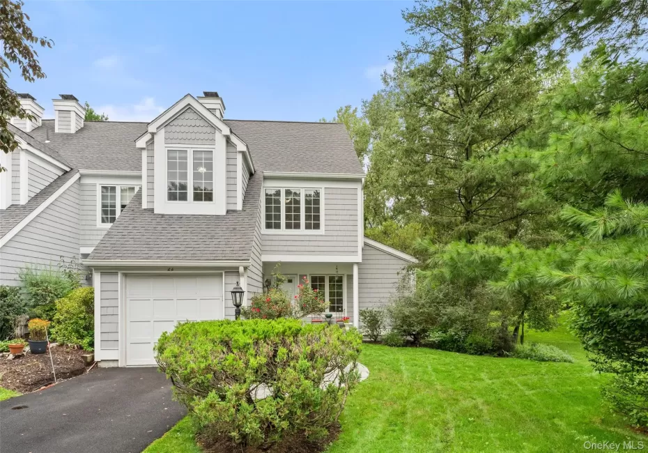 22 Berrybush Lane, Greenburgh, NY, 2 Bedrooms Bedrooms, 5 Rooms Rooms,3 BathroomsBathrooms,Residential,For Rent,Berrybush,0,1046963 22 Berrybush Lane, Greenburgh, NY, 2 Bedrooms Bedrooms, 5 Rooms Rooms,3 BathroomsBathrooms,Residential,For Rent,Berrybush,0,1046963