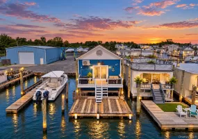 220 Shore Road, Hempstead, NY, 2 Bedrooms Bedrooms, 4 Rooms Rooms,1 BathroomBathrooms,Residential,For Rent,Shore Road,0,1048569 220 Shore Road, Hempstead, NY, 2 Bedrooms Bedrooms, 4 Rooms Rooms,1 BathroomBathrooms,Residential,For Rent,Shore Road,0,1048569