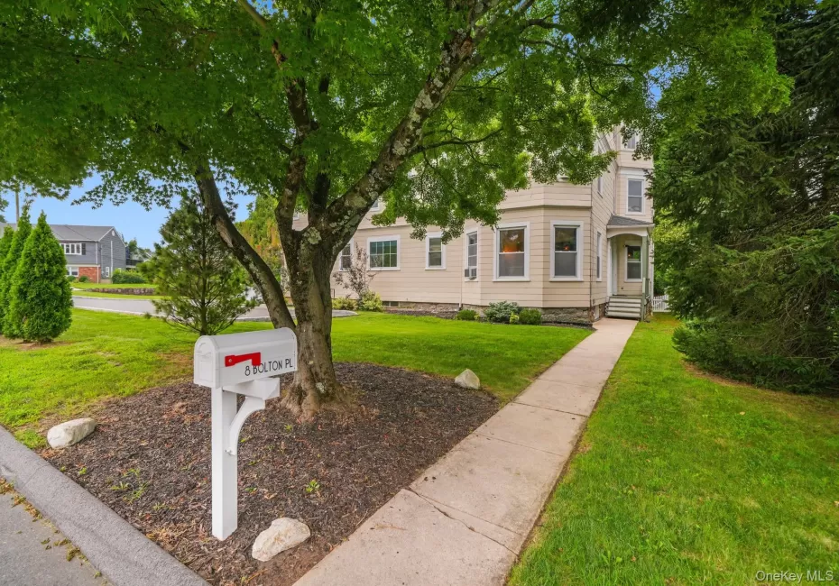 8 Bolton Place, Rye Town, NY, 5 Bedrooms Bedrooms, 10 Rooms Rooms,4 BathroomsBathrooms,Residential,For Rent,Bolton,0,1038042 8 Bolton Place, Rye Town, NY, 5 Bedrooms Bedrooms, 10 Rooms Rooms,4 BathroomsBathrooms,Residential,For Rent,Bolton,0,1038042