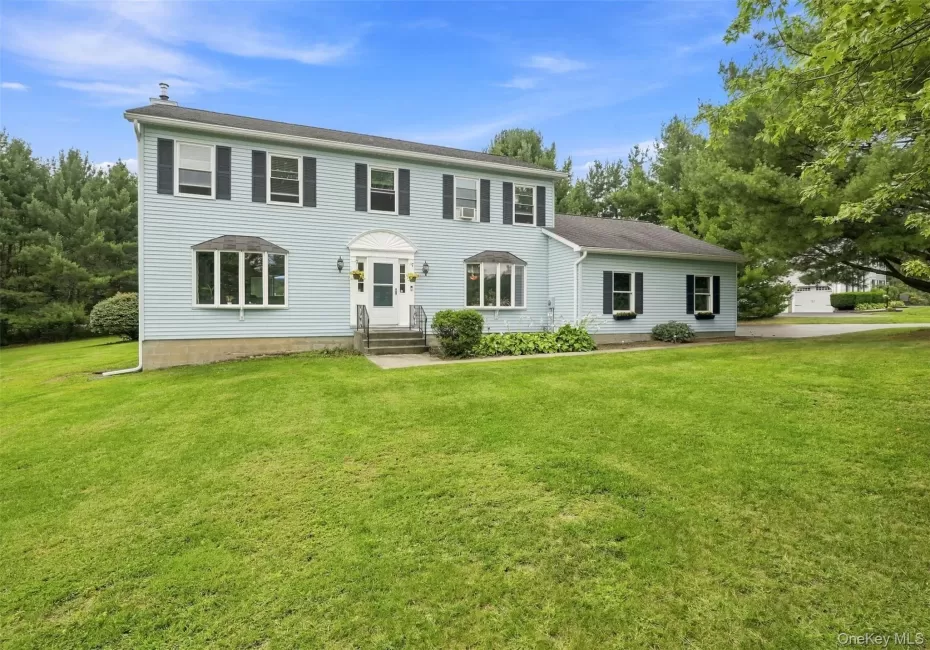 18 English Way, Pleasant Valley, NY, 4 Bedrooms Bedrooms, 14 Rooms Rooms,2 BathroomsBathrooms,Residential,For Rent,English,0,1045390 18 English Way, Pleasant Valley, NY, 4 Bedrooms Bedrooms, 14 Rooms Rooms,2 BathroomsBathrooms,Residential,For Rent,English,0,1045390