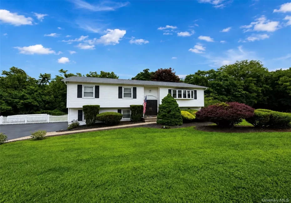 5 Pine Drive, Stony Point, NY, 4 Bedrooms Bedrooms, 10 Rooms Rooms,2 BathroomsBathrooms,Residential,For Rent,Pine,0,1045913 5 Pine Drive, Stony Point, NY, 4 Bedrooms Bedrooms, 10 Rooms Rooms,2 BathroomsBathrooms,Residential,For Rent,Pine,0,1045913