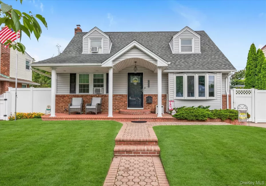3917 Miller Place, Hempstead, NY, 4 Bedrooms Bedrooms, 7 Rooms Rooms,3 BathroomsBathrooms,Residential,For Rent,Miller,0,1043274 3917 Miller Place, Hempstead, NY, 4 Bedrooms Bedrooms, 7 Rooms Rooms,3 BathroomsBathrooms,Residential,For Rent,Miller,0,1043274