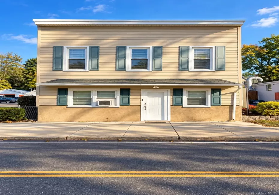 110 Railroad Avenue, Haverstraw, NY, 2 Bedrooms Bedrooms, 4 Rooms Rooms,1 BathroomBathrooms,Residential Lease,For Rent,Railroad,0,1048506 110 Railroad Avenue, Haverstraw, NY, 2 Bedrooms Bedrooms, 4 Rooms Rooms,1 BathroomBathrooms,Residential Lease,For Rent,Railroad,0,1048506
