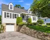 Spacious and well-located home in the heart of Harrison, offering a flexible layout with plenty of room to spread out. Spacious and well-located home in the heart of Harrison, offering a flexible layout with plenty of room to spread out.
