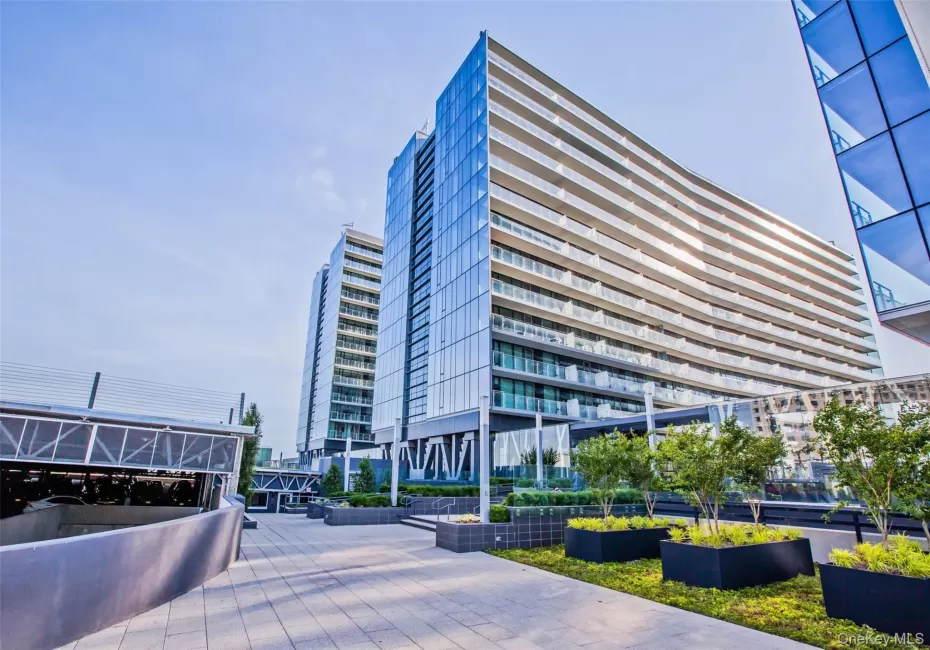 131-01 40th Road, New York, NY, 3 Bedrooms Bedrooms, 8 Rooms Rooms,3 BathroomsBathrooms,Residential Lease,For Rent,40th,0,1048852 131-01 40th Road, New York, NY, 3 Bedrooms Bedrooms, 8 Rooms Rooms,3 BathroomsBathrooms,Residential Lease,For Rent,40th,0,1048852