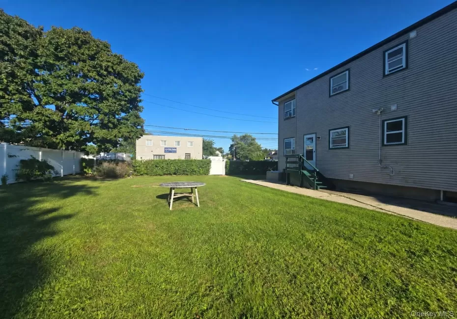 29 Lambert Avenue, Oyster Bay, NY, 2 Bedrooms Bedrooms, 5 Rooms Rooms,1 BathroomBathrooms,Residential Lease,For Rent,Lambert,0,1048978 29 Lambert Avenue, Oyster Bay, NY, 2 Bedrooms Bedrooms, 5 Rooms Rooms,1 BathroomBathrooms,Residential Lease,For Rent,Lambert,0,1048978