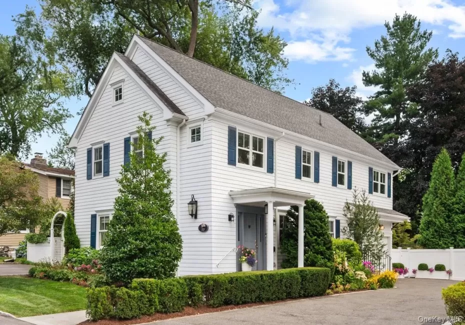 Welcome to 23 Fairlawn Street, Rye. Welcome to 23 Fairlawn Street, Rye.