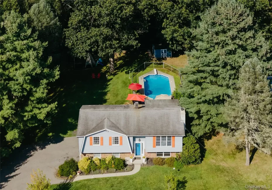 7 Tina Drive, Lloyd, NY, 3 Bedrooms Bedrooms, 7 Rooms Rooms,2 BathroomsBathrooms,Residential,For Rent,Tina,0,1046947 7 Tina Drive, Lloyd, NY, 3 Bedrooms Bedrooms, 7 Rooms Rooms,2 BathroomsBathrooms,Residential,For Rent,Tina,0,1046947