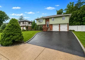 6 North Avenue, Smithtown, NY, 4 Bedrooms Bedrooms, 8 Rooms Rooms,1 BathroomBathrooms,Residential,For Rent,North,0,1044596 6 North Avenue, Smithtown, NY, 4 Bedrooms Bedrooms, 8 Rooms Rooms,1 BathroomBathrooms,Residential,For Rent,North,0,1044596