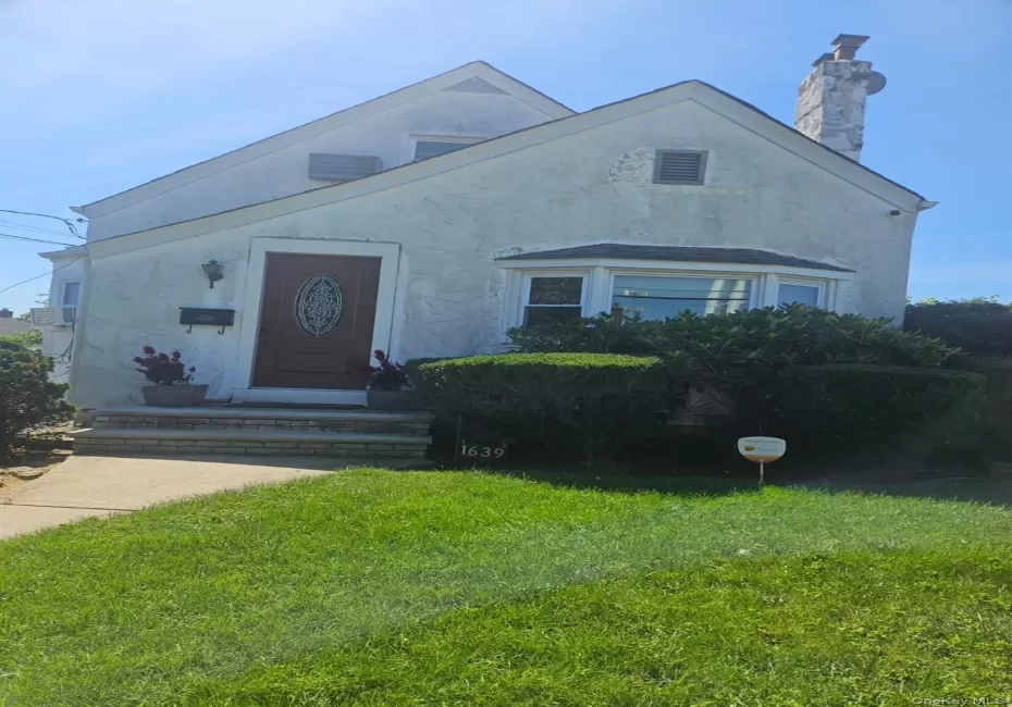 1639 1639 EMPIRE Street, Hempstead, NY, 4 Bedrooms Bedrooms, 7 Rooms Rooms,2 BathroomsBathrooms,Residential Lease,For Rent,1639 EMPIRE,0,1048544 1639 1639 EMPIRE Street, Hempstead, NY, 4 Bedrooms Bedrooms, 7 Rooms Rooms,2 BathroomsBathrooms,Residential Lease,For Rent,1639 EMPIRE,0,1048544
