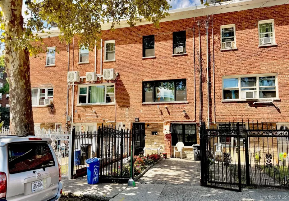 Brick Townhome with private driveway Brick Townhome with private driveway
