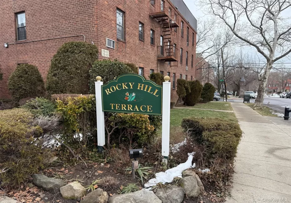 215-19 48th Avenue, New York, NY, 2 Bedrooms Bedrooms, 5 Rooms Rooms,1 BathroomBathrooms,Residential,For Rent,48th,0,966595 215-19 48th Avenue, New York, NY, 2 Bedrooms Bedrooms, 5 Rooms Rooms,1 BathroomBathrooms,Residential,For Rent,48th,0,966595