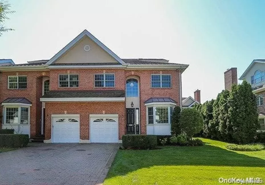 4a Nassau Drive, North Hempstead, NY, 5 Bedrooms Bedrooms, 10 Rooms Rooms,4 BathroomsBathrooms,Residential,For Rent,Nassau,0,1040957 4a Nassau Drive, North Hempstead, NY, 5 Bedrooms Bedrooms, 10 Rooms Rooms,4 BathroomsBathrooms,Residential,For Rent,Nassau,0,1040957