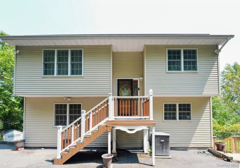 19 Dowd Street, Haverstraw, NY, 5 Bedrooms Bedrooms, 9 Rooms Rooms,3 BathroomsBathrooms,Residential,For Rent,Dowd,0,1036608 19 Dowd Street, Haverstraw, NY, 5 Bedrooms Bedrooms, 9 Rooms Rooms,3 BathroomsBathrooms,Residential,For Rent,Dowd,0,1036608