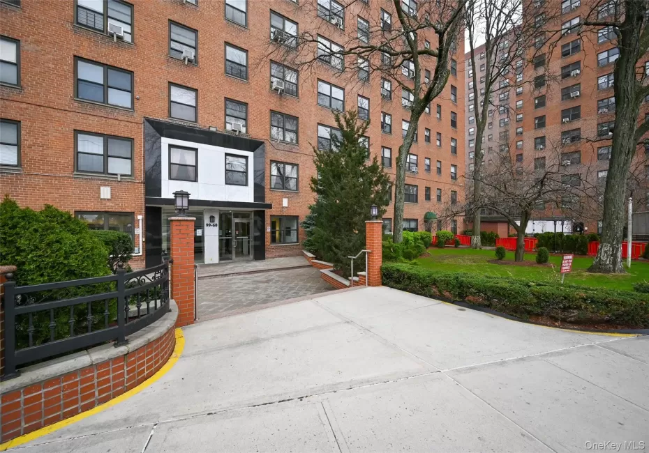 99-60 63rd Road, New York, NY, 3 Bedrooms Bedrooms, 5 Rooms Rooms,1 BathroomBathrooms,Residential,For Rent,63rd,0,1048585 99-60 63rd Road, New York, NY, 3 Bedrooms Bedrooms, 5 Rooms Rooms,1 BathroomBathrooms,Residential,For Rent,63rd,0,1048585