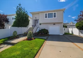 1985 Park Street, Hempstead, NY, 4 Bedrooms Bedrooms, 9 Rooms Rooms,3 BathroomsBathrooms,Residential,For Rent,Park,0,1048755 1985 Park Street, Hempstead, NY, 4 Bedrooms Bedrooms, 9 Rooms Rooms,3 BathroomsBathrooms,Residential,For Rent,Park,0,1048755