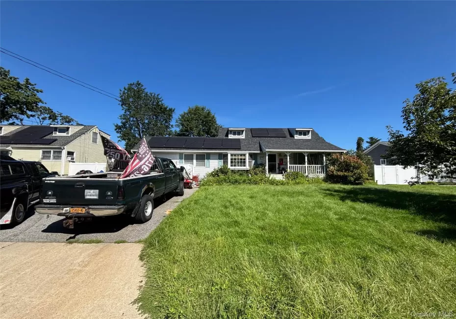 29 Hileen Drive, Smithtown, NY, 4 Bedrooms Bedrooms, 6 Rooms Rooms,1 BathroomBathrooms,Residential,For Rent,Hileen,0,1048584 29 Hileen Drive, Smithtown, NY, 4 Bedrooms Bedrooms, 6 Rooms Rooms,1 BathroomBathrooms,Residential,For Rent,Hileen,0,1048584