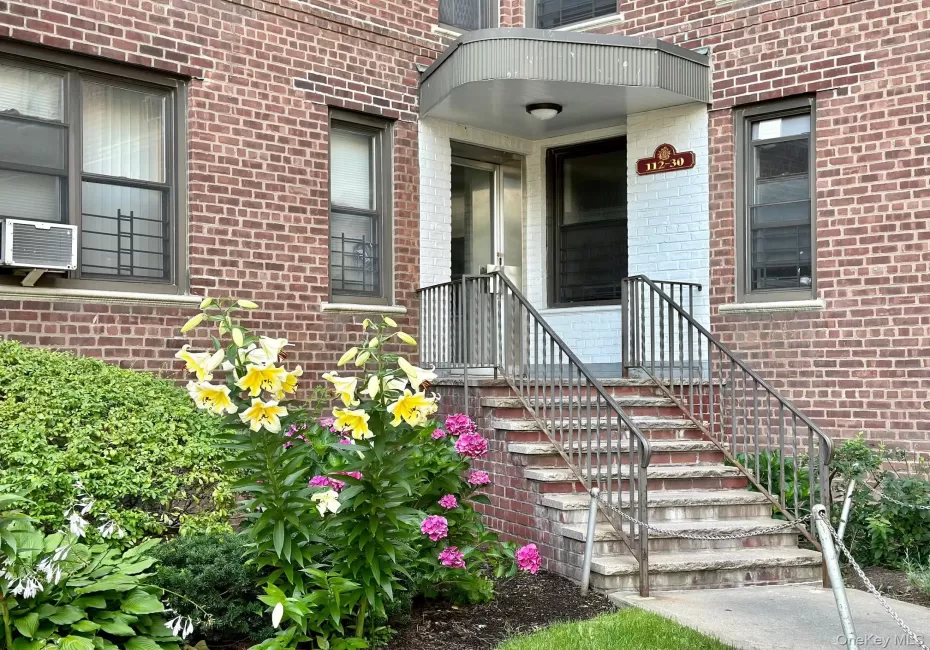 112-30 Northern Boulevard, New York, NY, 1 Bedroom Bedrooms, 4 Rooms Rooms,1 BathroomBathrooms,Residential,For Rent,Northern,0,1048269 112-30 Northern Boulevard, New York, NY, 1 Bedroom Bedrooms, 4 Rooms Rooms,1 BathroomBathrooms,Residential,For Rent,Northern,0,1048269