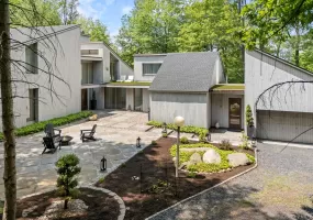 19-21 Lincoln Terrace, Middletown, NY, 4 Bedrooms Bedrooms, 12 Rooms Rooms,2 BathroomsBathrooms,Residential,For Rent,Lincoln,0,1048837 19-21 Lincoln Terrace, Middletown, NY, 4 Bedrooms Bedrooms, 12 Rooms Rooms,2 BathroomsBathrooms,Residential,For Rent,Lincoln,0,1048837