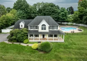 12 Ridgeview Lane, Marlboro, NY, 4 Bedrooms Bedrooms, 14 Rooms Rooms,2 BathroomsBathrooms,Residential,For Rent,Ridgeview,0,1045235 12 Ridgeview Lane, Marlboro, NY, 4 Bedrooms Bedrooms, 14 Rooms Rooms,2 BathroomsBathrooms,Residential,For Rent,Ridgeview,0,1045235