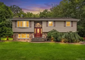 14 Karl Court, Clarkstown, NY, 4 Bedrooms Bedrooms, 10 Rooms Rooms,2 BathroomsBathrooms,Residential,For Rent,Karl,0,1048983 14 Karl Court, Clarkstown, NY, 4 Bedrooms Bedrooms, 10 Rooms Rooms,2 BathroomsBathrooms,Residential,For Rent,Karl,0,1048983