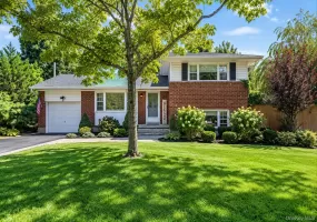 6 Otsego Place, Huntington, NY, 4 Bedrooms Bedrooms, 9 Rooms Rooms,1 BathroomBathrooms,Residential,For Rent,Otsego,0,1048882 6 Otsego Place, Huntington, NY, 4 Bedrooms Bedrooms, 9 Rooms Rooms,1 BathroomBathrooms,Residential,For Rent,Otsego,0,1048882