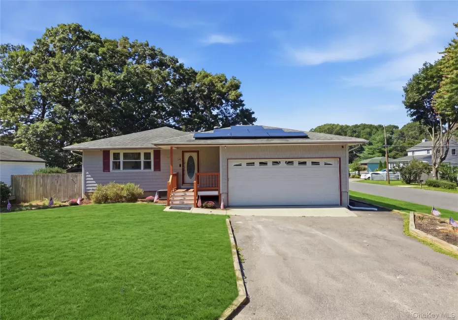 32 Edgewood Street, Brookhaven, NY, 3 Bedrooms Bedrooms, 7 Rooms Rooms,1 BathroomBathrooms,Residential,For Rent,Edgewood,0,1049004 32 Edgewood Street, Brookhaven, NY, 3 Bedrooms Bedrooms, 7 Rooms Rooms,1 BathroomBathrooms,Residential,For Rent,Edgewood,0,1049004