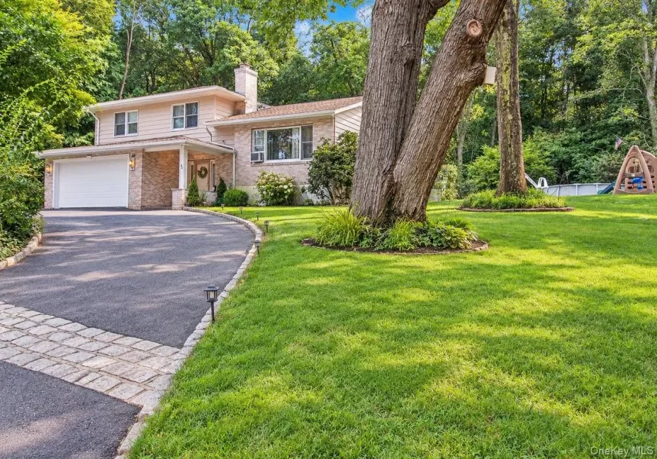 45 Hemlock Trail Court, Carmel, NY, 3 Bedrooms Bedrooms, 8 Rooms Rooms,4 BathroomsBathrooms,Residential,For Rent,Hemlock Trail,0,1048391 45 Hemlock Trail Court, Carmel, NY, 3 Bedrooms Bedrooms, 8 Rooms Rooms,4 BathroomsBathrooms,Residential,For Rent,Hemlock Trail,0,1048391