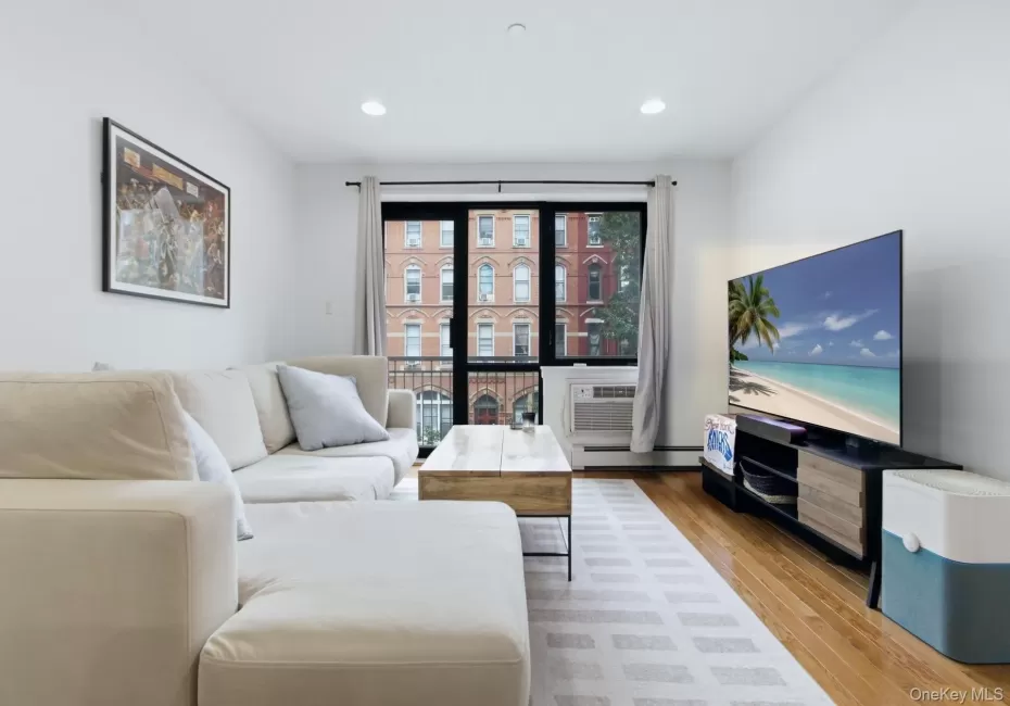 18 129th Street, New York, NY, 1 Bedroom Bedrooms, 3 Rooms Rooms,1 BathroomBathrooms,Residential,For Rent,129th,0,1033809 18 129th Street, New York, NY, 1 Bedroom Bedrooms, 3 Rooms Rooms,1 BathroomBathrooms,Residential,For Rent,129th,0,1033809