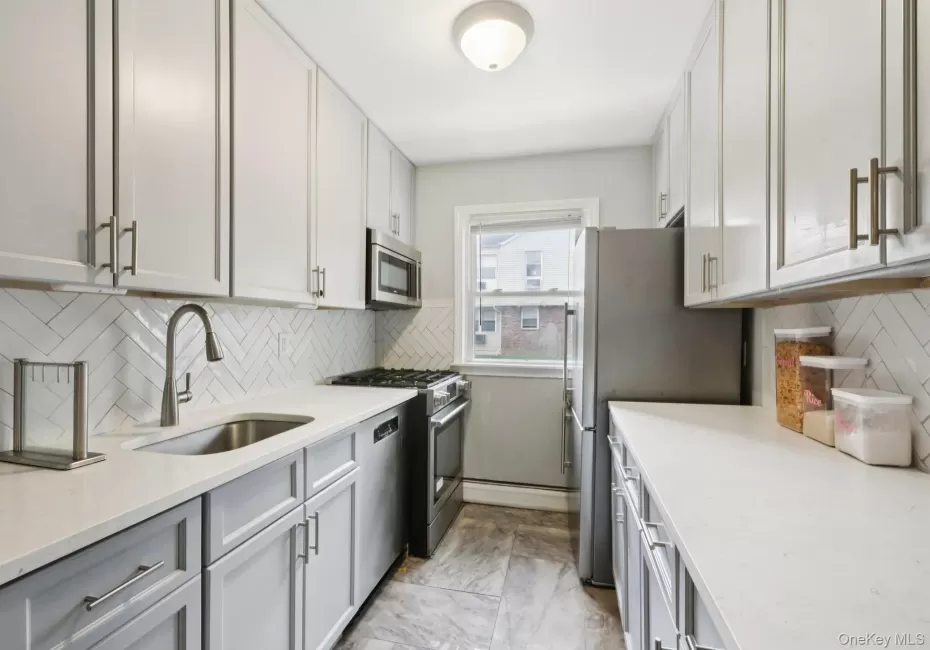 20 Main Street, Haverstraw, NY, 2 Bedrooms Bedrooms, 5 Rooms Rooms,1 BathroomBathrooms,Residential,For Rent,Main Street,0,1049327 20 Main Street, Haverstraw, NY, 2 Bedrooms Bedrooms, 5 Rooms Rooms,1 BathroomBathrooms,Residential,For Rent,Main Street,0,1049327