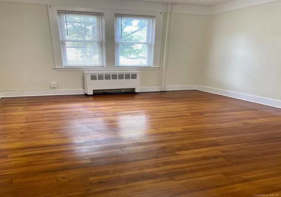 81 Wallace Street, Eastchester, NY, 1 Bedroom Bedrooms, 3 Rooms Rooms,1 BathroomBathrooms,Residential Lease,For Rent,Wallace,0,1048697 81 Wallace Street, Eastchester, NY, 1 Bedroom Bedrooms, 3 Rooms Rooms,1 BathroomBathrooms,Residential Lease,For Rent,Wallace,0,1048697