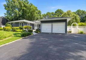 17 Mill Street, Brookhaven, NY, 4 Bedrooms Bedrooms, 8 Rooms Rooms,2 BathroomsBathrooms,Residential,For Rent,Mill,0,1049223 17 Mill Street, Brookhaven, NY, 4 Bedrooms Bedrooms, 8 Rooms Rooms,2 BathroomsBathrooms,Residential,For Rent,Mill,0,1049223