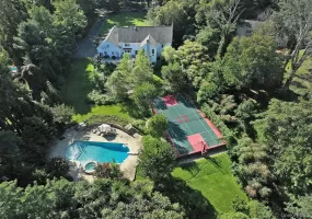 7 Saw Mill Lane, Huntington, NY, 6 Bedrooms Bedrooms, 16 Rooms Rooms,6 BathroomsBathrooms,Residential,For Rent,Saw Mill,0,1046579 7 Saw Mill Lane, Huntington, NY, 6 Bedrooms Bedrooms, 16 Rooms Rooms,6 BathroomsBathrooms,Residential,For Rent,Saw Mill,0,1046579