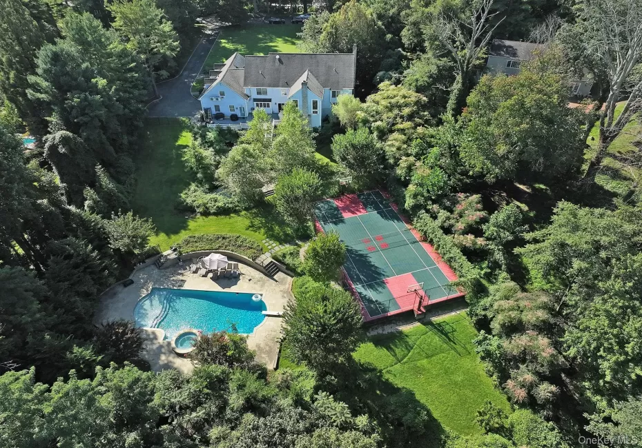 7 Saw Mill Lane, Huntington, NY, 6 Bedrooms Bedrooms, 16 Rooms Rooms,6 BathroomsBathrooms,Residential,For Rent,Saw Mill,0,1046579 7 Saw Mill Lane, Huntington, NY, 6 Bedrooms Bedrooms, 16 Rooms Rooms,6 BathroomsBathrooms,Residential,For Rent,Saw Mill,0,1046579
