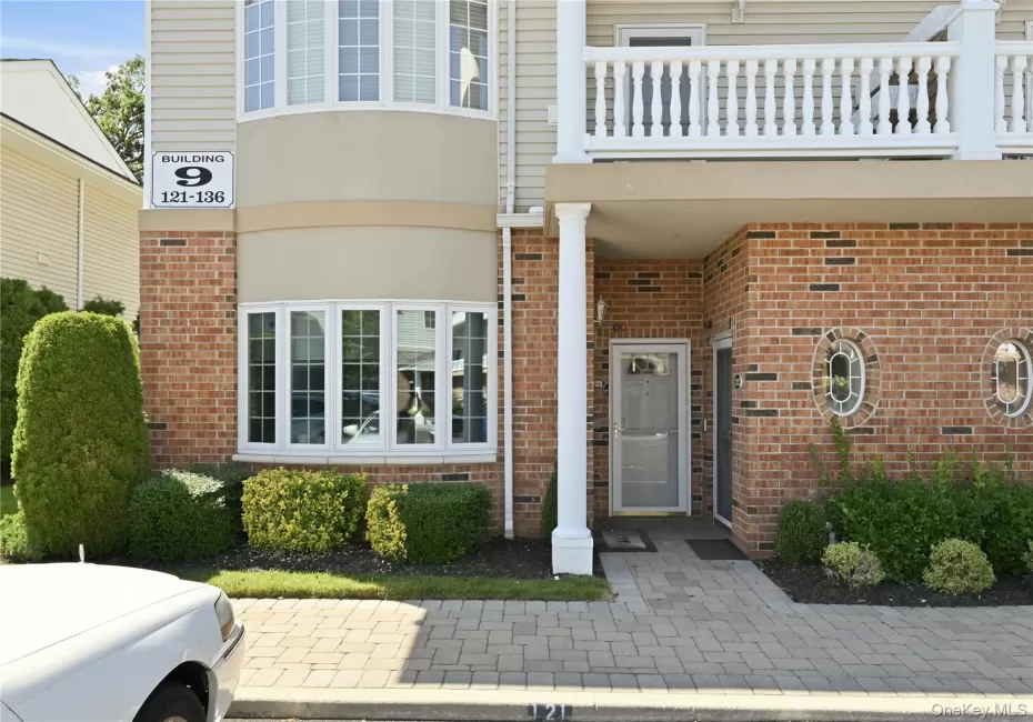 121 Francesca Way, Babylon, NY, 2 Bedrooms Bedrooms, 6 Rooms Rooms,1 BathroomBathrooms,Residential,For Rent,Francesca,0,1049275 121 Francesca Way, Babylon, NY, 2 Bedrooms Bedrooms, 6 Rooms Rooms,1 BathroomBathrooms,Residential,For Rent,Francesca,0,1049275
