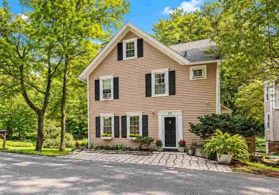 27 Mill River Road, New Castle, NY, 3 Bedrooms Bedrooms, 6 Rooms Rooms,1 BathroomBathrooms,Residential,For Rent,Mill River,0,1043982 27 Mill River Road, New Castle, NY, 3 Bedrooms Bedrooms, 6 Rooms Rooms,1 BathroomBathrooms,Residential,For Rent,Mill River,0,1043982